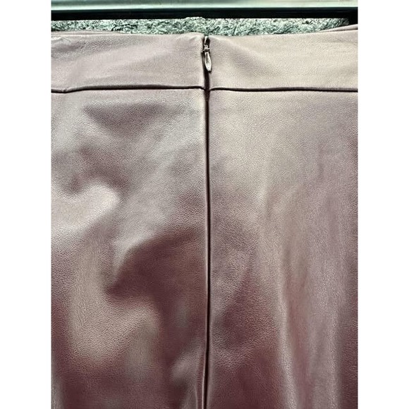 Liz Claiborne Red Faux Leather A-Line Skirt Sz 14 Career Office Wear - Picture 5 of 7